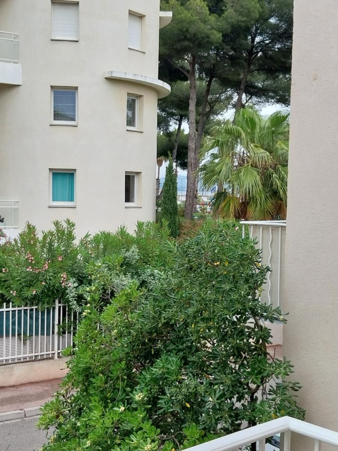 Appartement Port De Hyères المظهر الخارجي الصورة